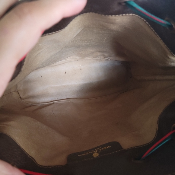 100% Authentic Gucci vintage drawstring bucket bag - Picture 5 of 16